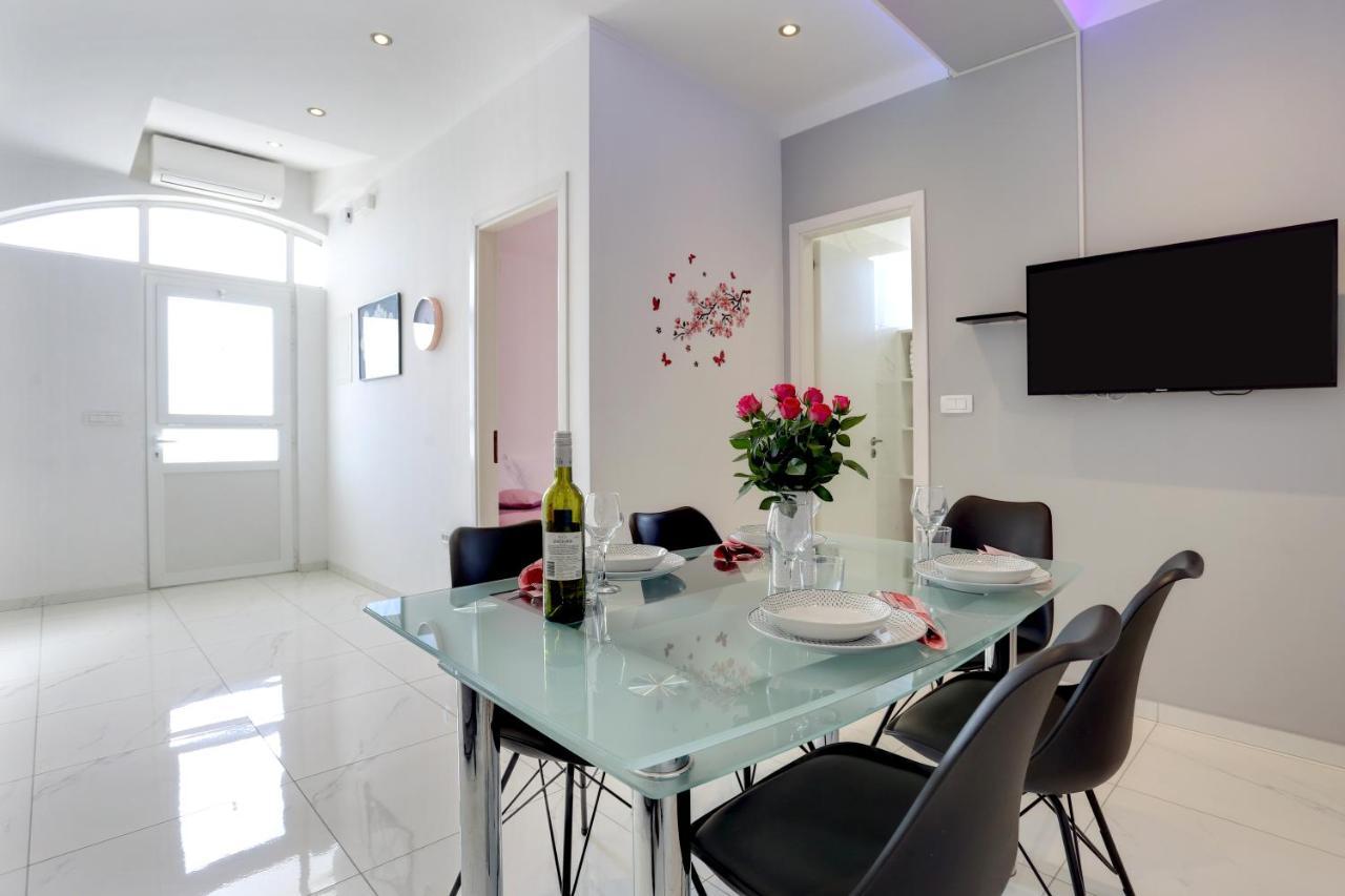 Adorable Apartment Ena Kaštela Extérieur photo