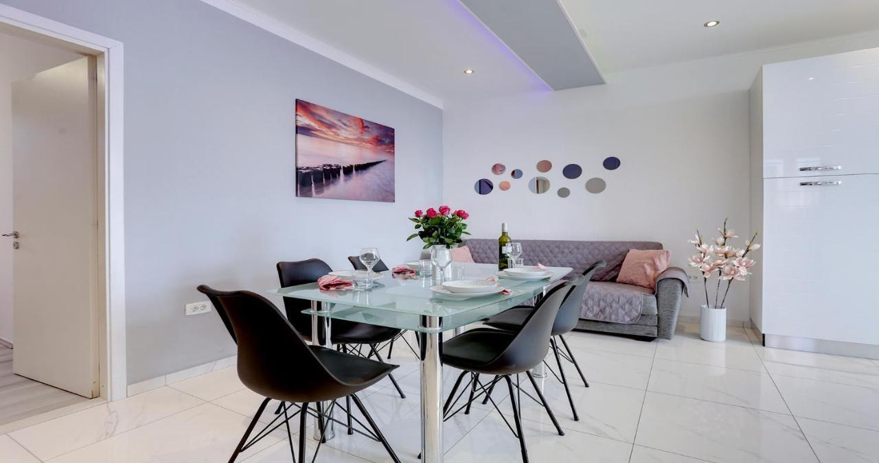 Adorable Apartment Ena Kaštela Extérieur photo