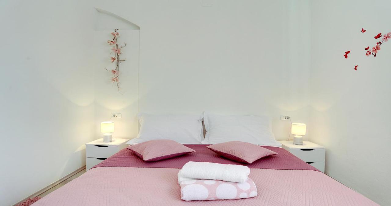 Adorable Apartment Ena Kaštela Extérieur photo